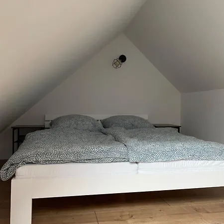 Bett Im Bahnhof Waldblick Kein Junggesellenabschied Oae *